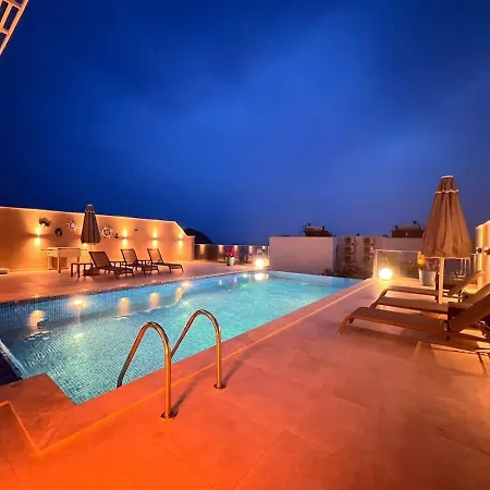 Hill Side 2 In Center Villa *
